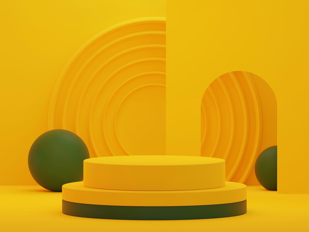 Interactive investment education dashboard